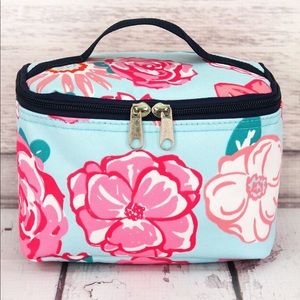 Cosmetic bag
